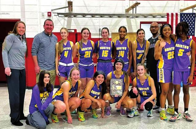 Lady Pirates District Champs, 58-51 win against Tulsa Central