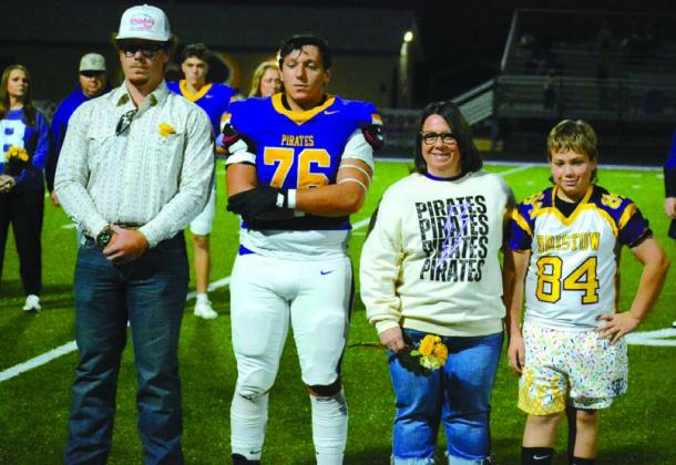 Zac Plum with mom, Melissa and brothers Mattthew and Jacob Plum