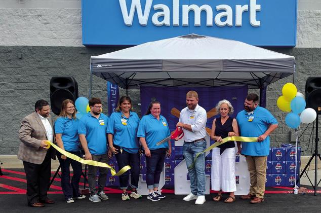 Newly remodeled Bristow Walmart Supercenter re-opens with customer-centric features