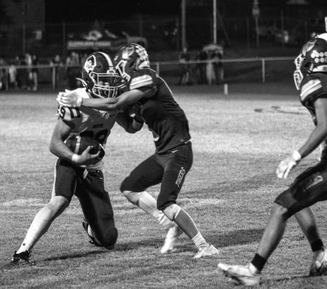 Pirates take Cleveland, 43 - 0