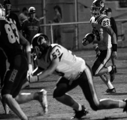 Pirates take Cleveland, 43 - 0