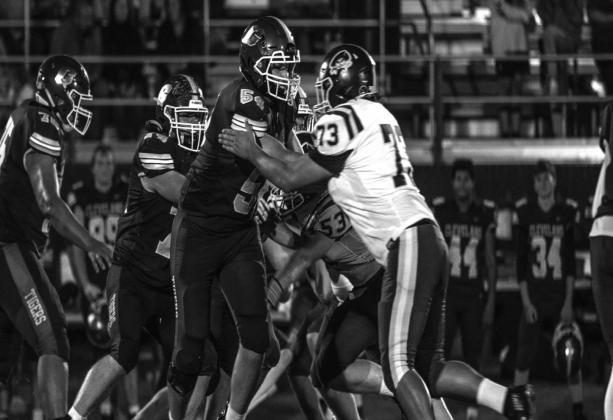 Pirates take Cleveland, 43 - 0