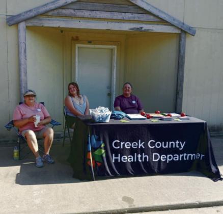 Back to School giveaway at D’s Creations Depew