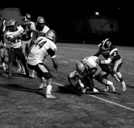 Pirates defeat Oologah, 37 - 14