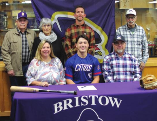 Dobrinski signs with Grayson