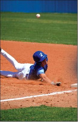 Carson Kinney returns to first.