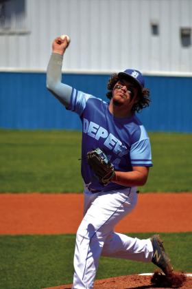Brock McDaniel throws a pitch.