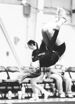 Pirate Varsity Cheer Stunt