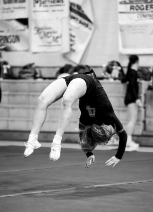 Pirate Varsity Cheer Stunt