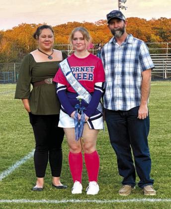 Kiera Shagena with parents Kia and Brock Shagena