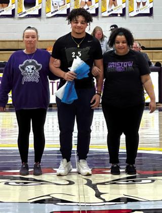 Darien Dansby with Dana Few and Deidra Jamison.