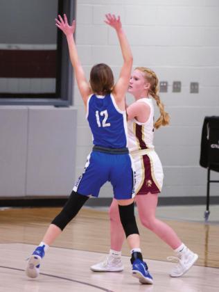 Lady Hornets vs Ripley, season record 22 -4
