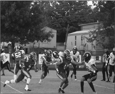 The Pirates run another good play. courtesy photos