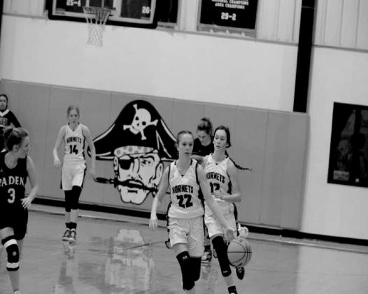Lady Pirates take Paden Tournament, 50 - 40