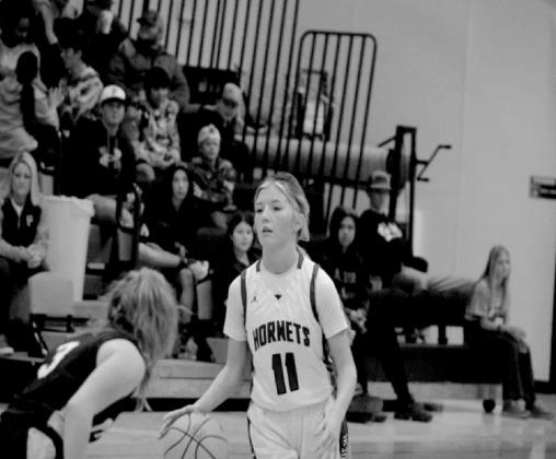 Lady Pirates take Paden Tournament, 50 - 40