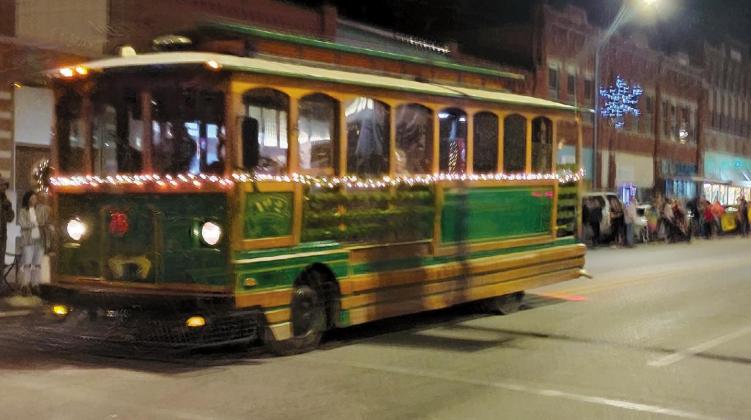 Bristow’s Annual Christmas parade “Christmas at the Movies”