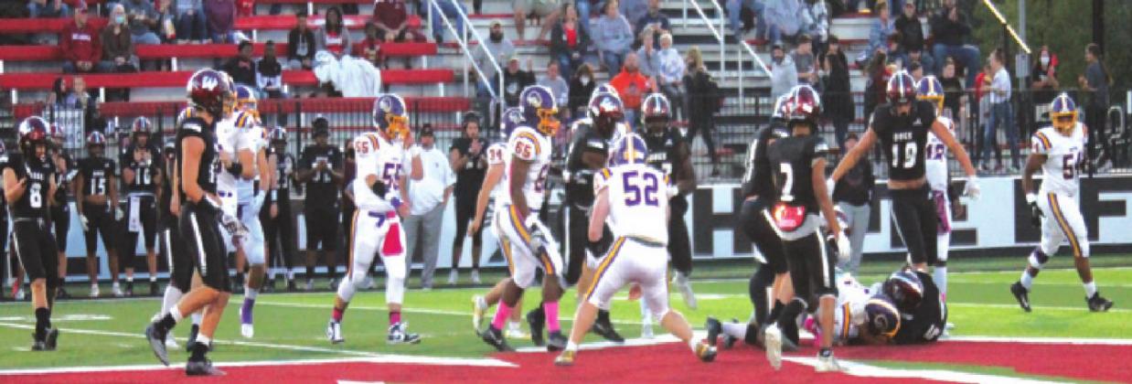 Pirates lose to Wagoner, 28 - 7