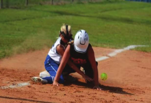 Lady Hornets vs Wellston
