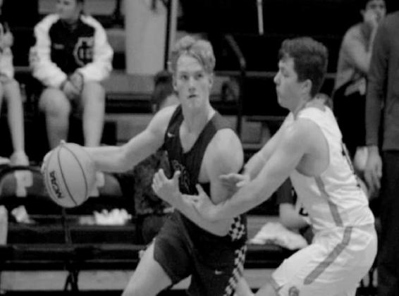 Hornets lose in Paden Tournament, 41-59