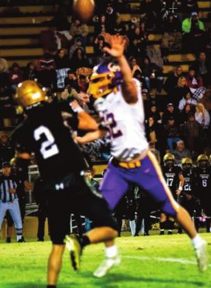 Pirates vs Broken Bow, Game one of playoffs