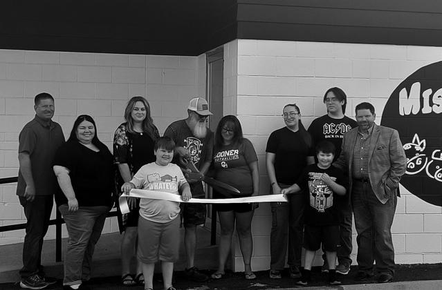 A ribbon cutting was held to welcome Misfit Pits BBQ to the community. Misfit Pits BBQ made its home in the old Bookout’s at the corner of First and Oak. jessica Lynn photo