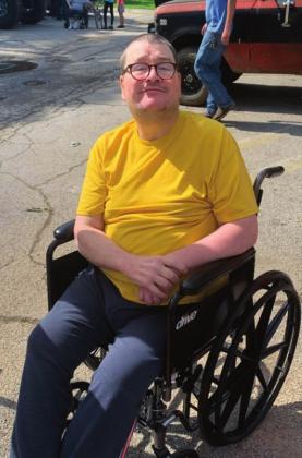 Rainbow Community holds car show for residents