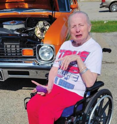 Rainbow Community holds car show for residents