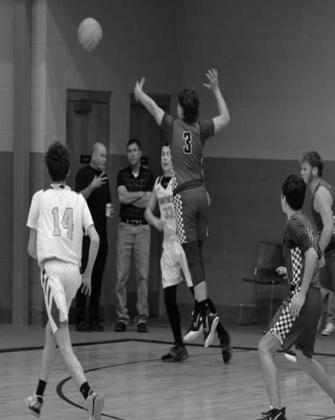 Hornets and Lady Hornets at Oilton Tournament