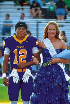 TLSrepresentativesKordDotterandLakotaAvey. FCCLArepresentativesD'MarriMcGeeand Hailey Richardson.