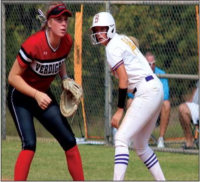 courtesy photo Tinlee Roberts gets ready to head to second.