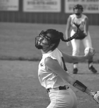 Lady Hornets take Prue, 11 - 0