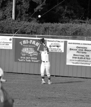 Lady Hornets take Prue, 11 - 0