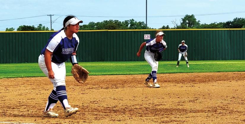 Lady Pirates win scrimmages at Fire Lake, beat Cashion 7-0 and Wyandotte 5-4