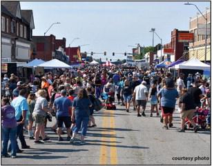 courtesy photo MainStreetwaspackedwithvisitorsfortheWesternHeritageDaysevents.