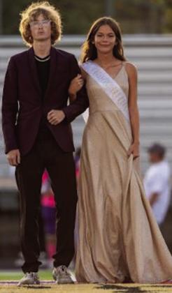 Cross Country Representatives Zach Bentley and Cassidy Hicks.