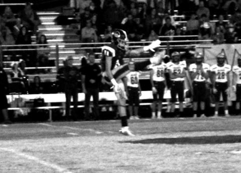 Pirates defeat Oologah, 37 - 14