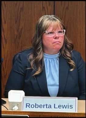 Roberta Lewis