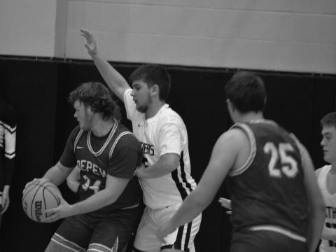Jase Riley and Warner Vanorsdol go for points.