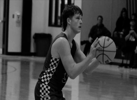 Hornets lose in Paden Tournament, 41-59