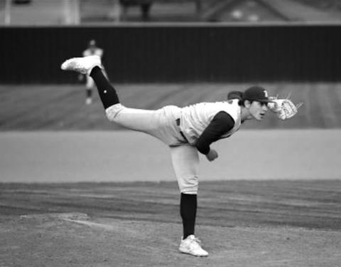 Brian Burden Day Bristow Pirates vs Cushing Tigers