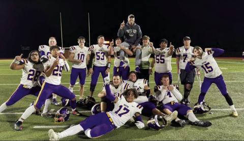Pirates take Tulsa Central, 28 - 26